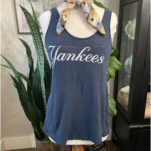 New York Yankees Scoop Neck Women’s Tank Top XL